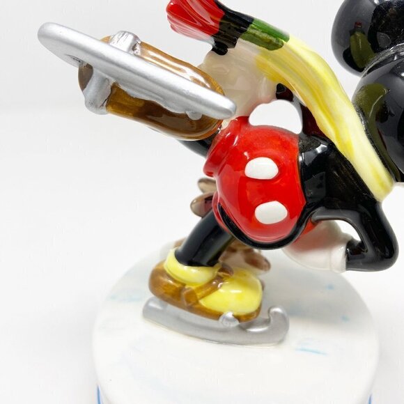 WALT DISNEY PRODUCTIONS | Mickey Mouse Thumper Skater's Waltz Music Box - Picture 5 of 11